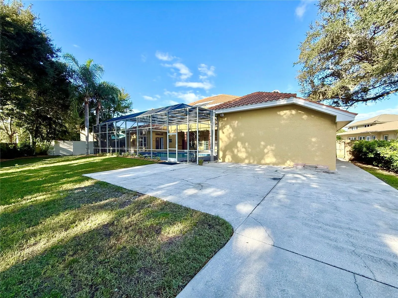 10334 LONGWOOD DR