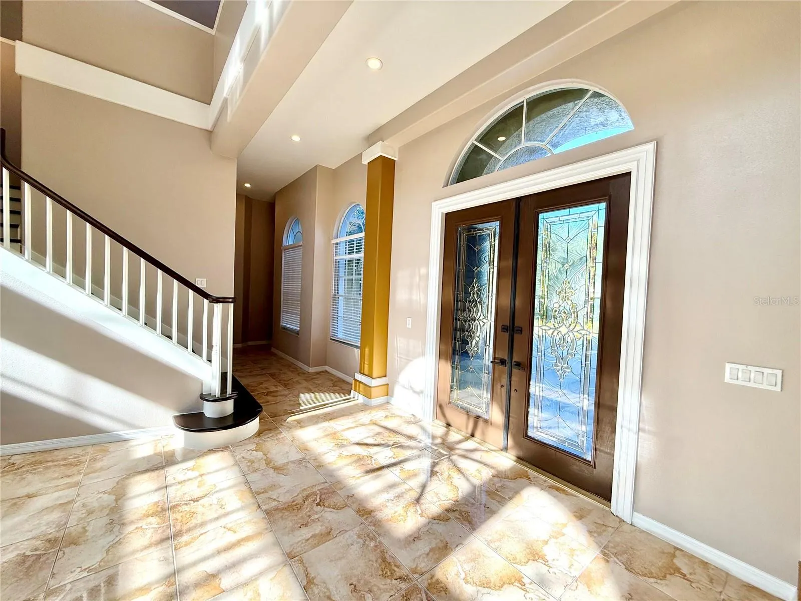 10334 LONGWOOD DR