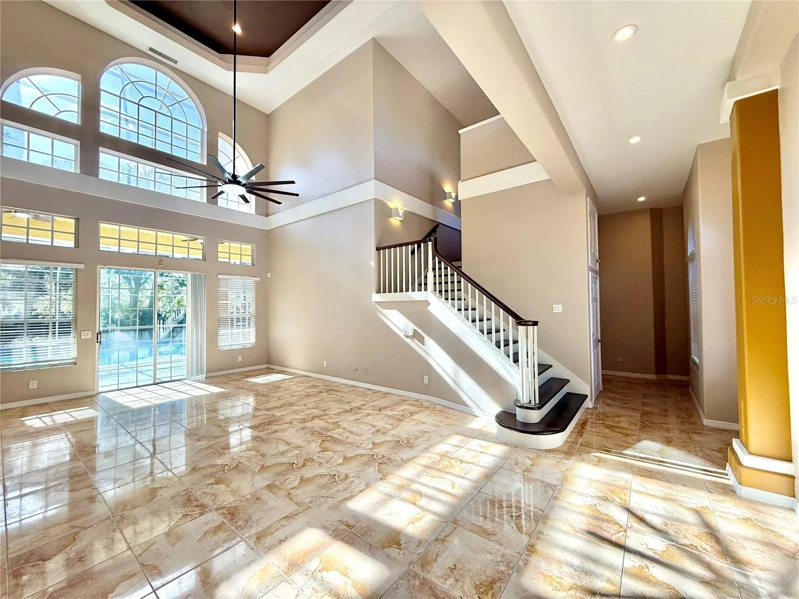 10334 LONGWOOD DR