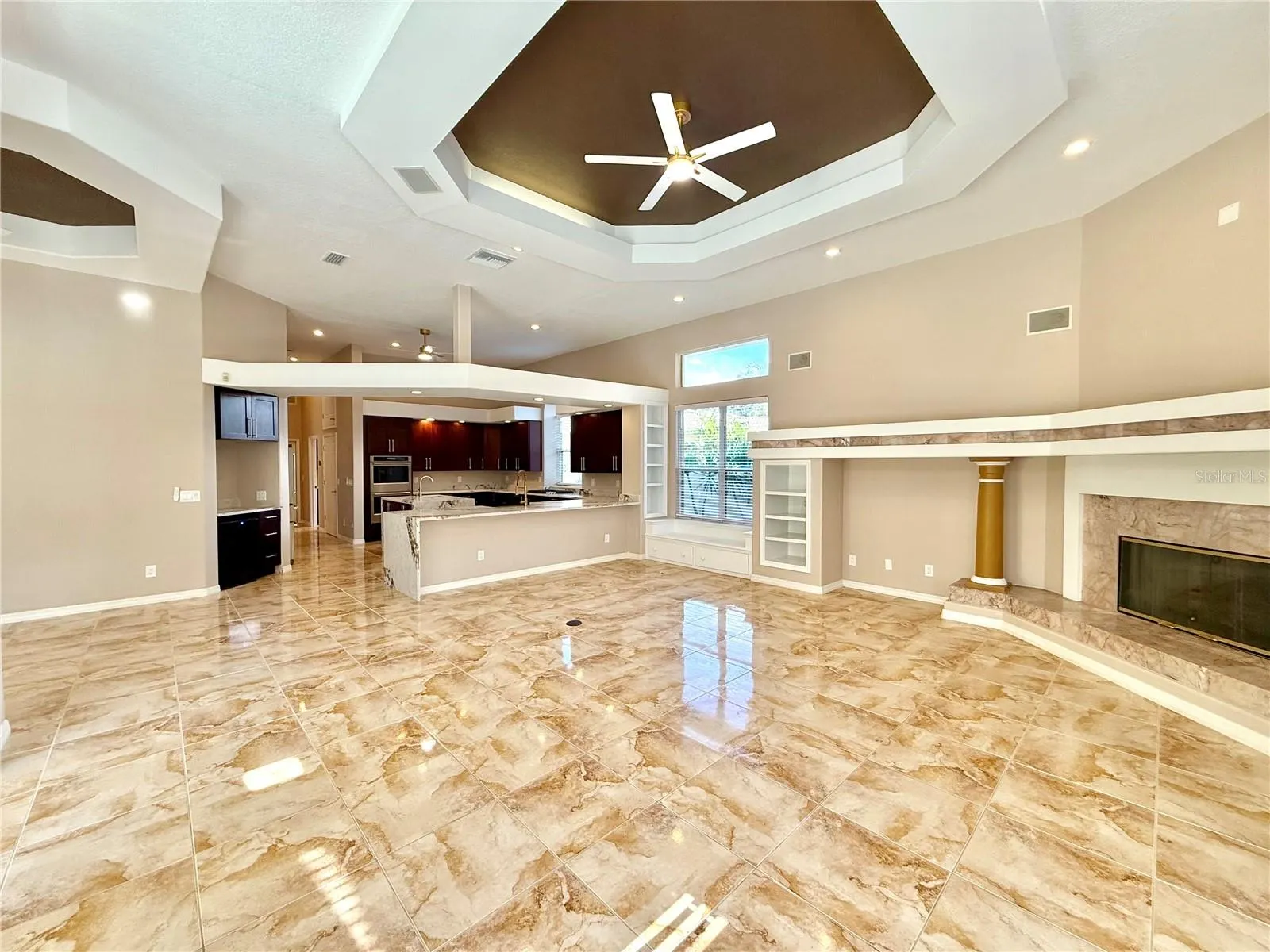 10334 LONGWOOD DR