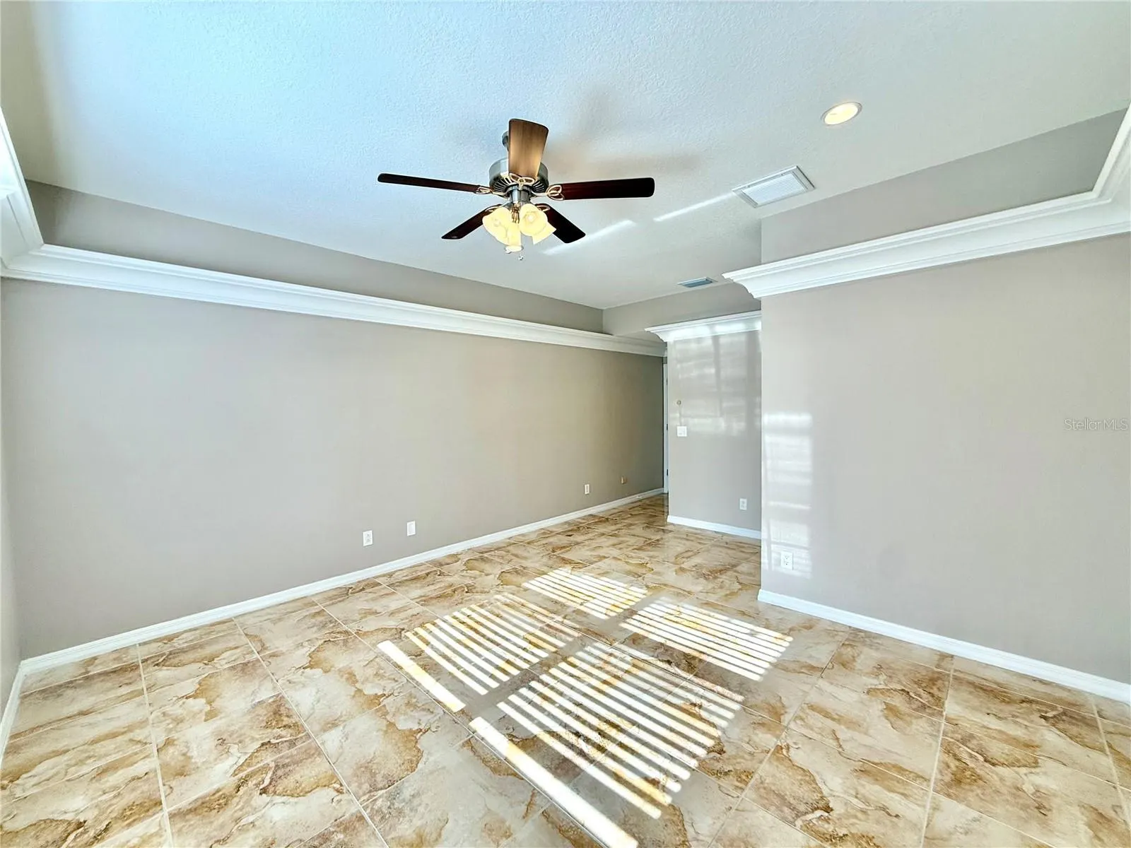 10334 LONGWOOD DR