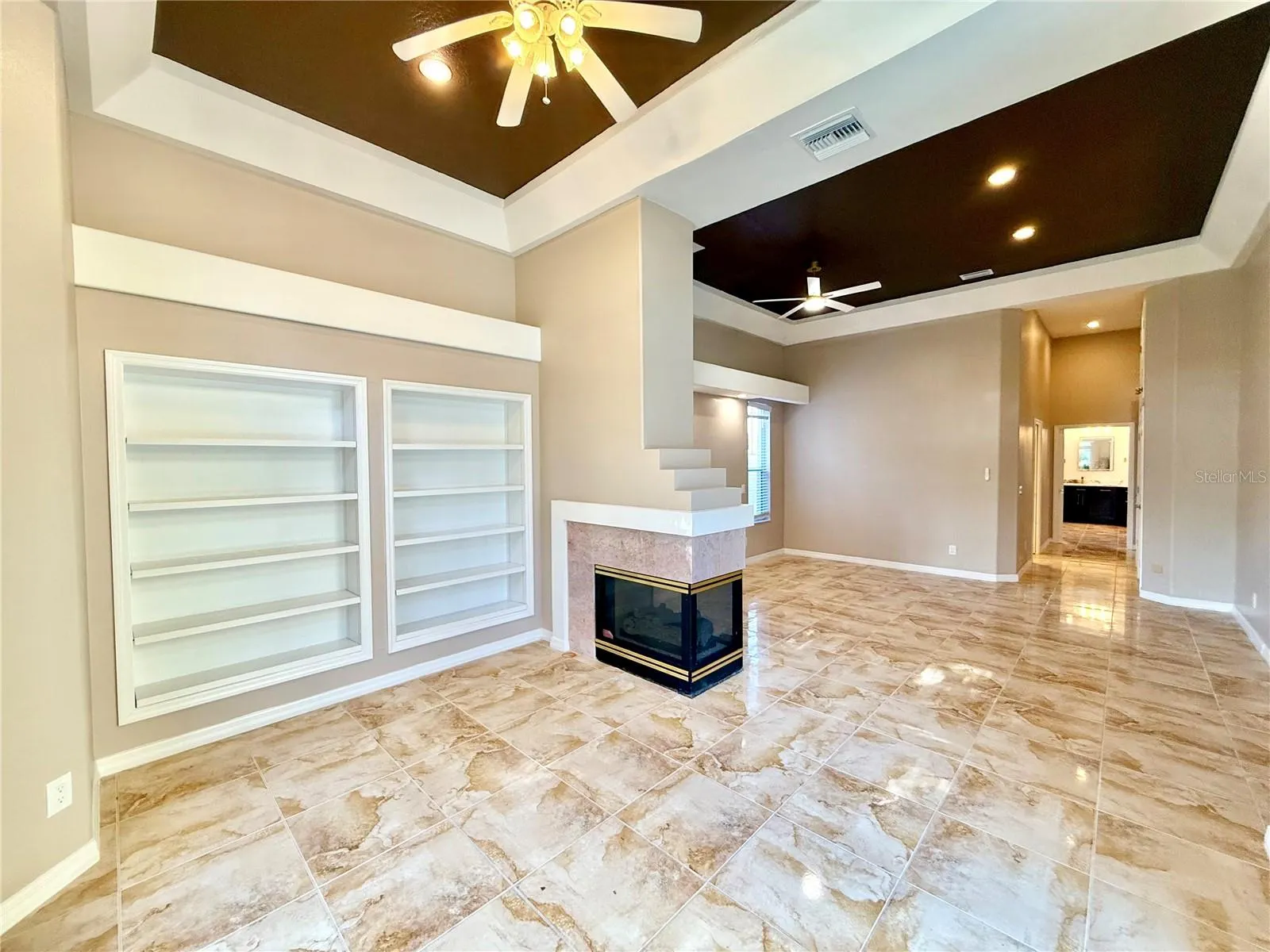 10334 LONGWOOD DR