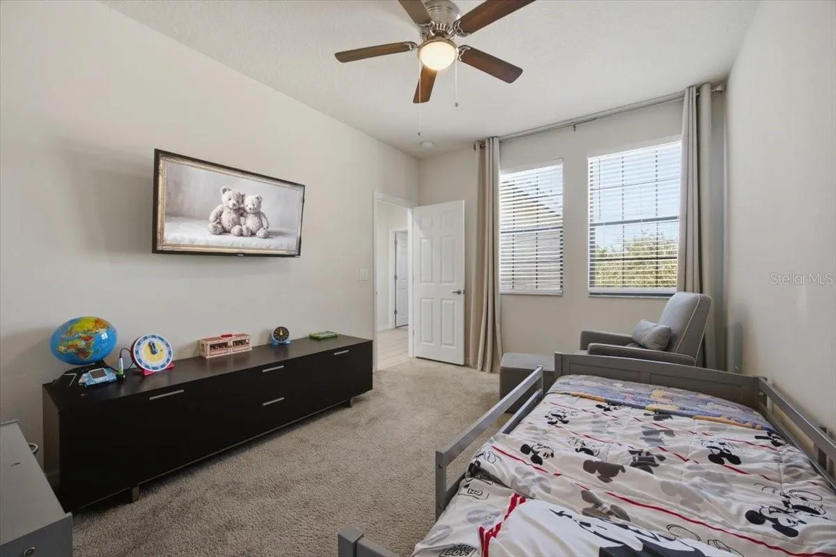 4868 WANDERING WAY