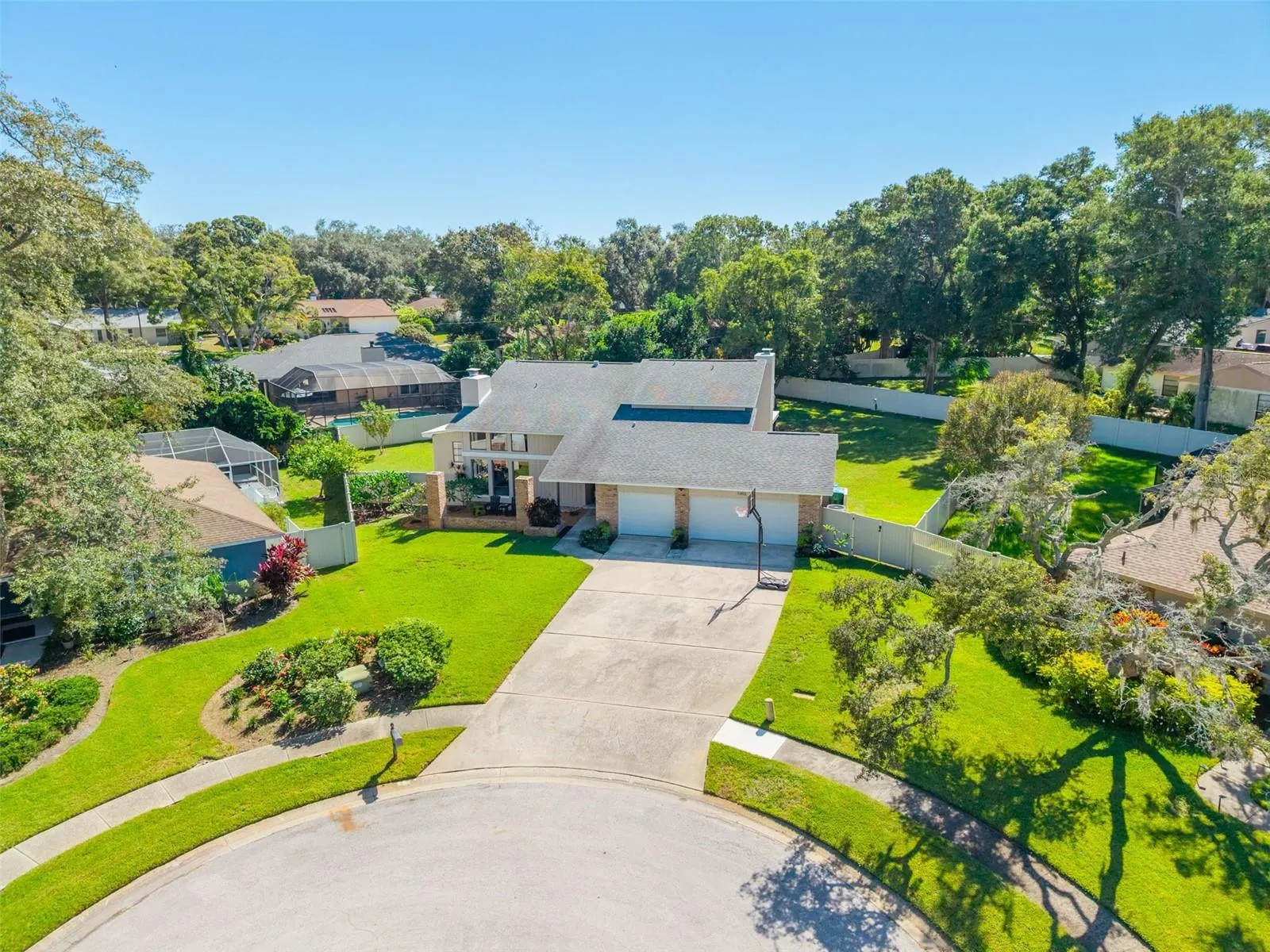 1496 TREETOP DR