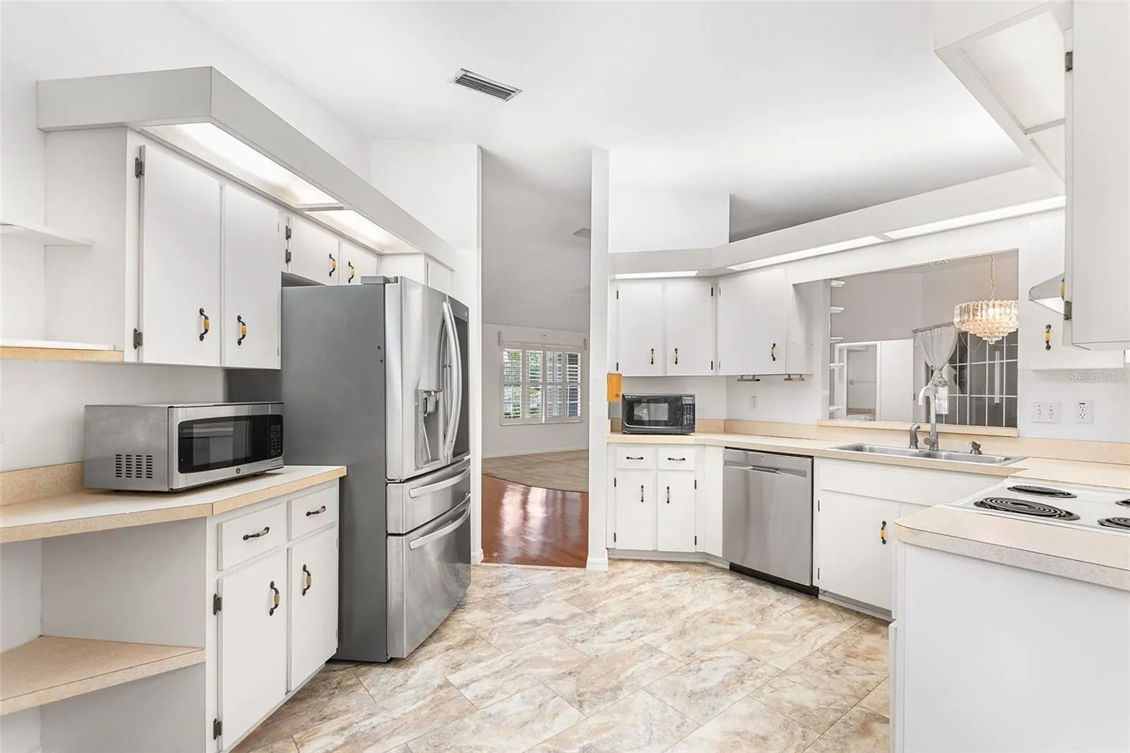 8297 SW 108TH LOOP