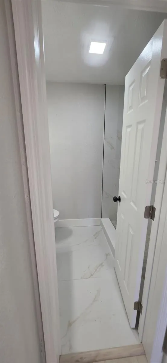 1709 WISHING WELL WAY