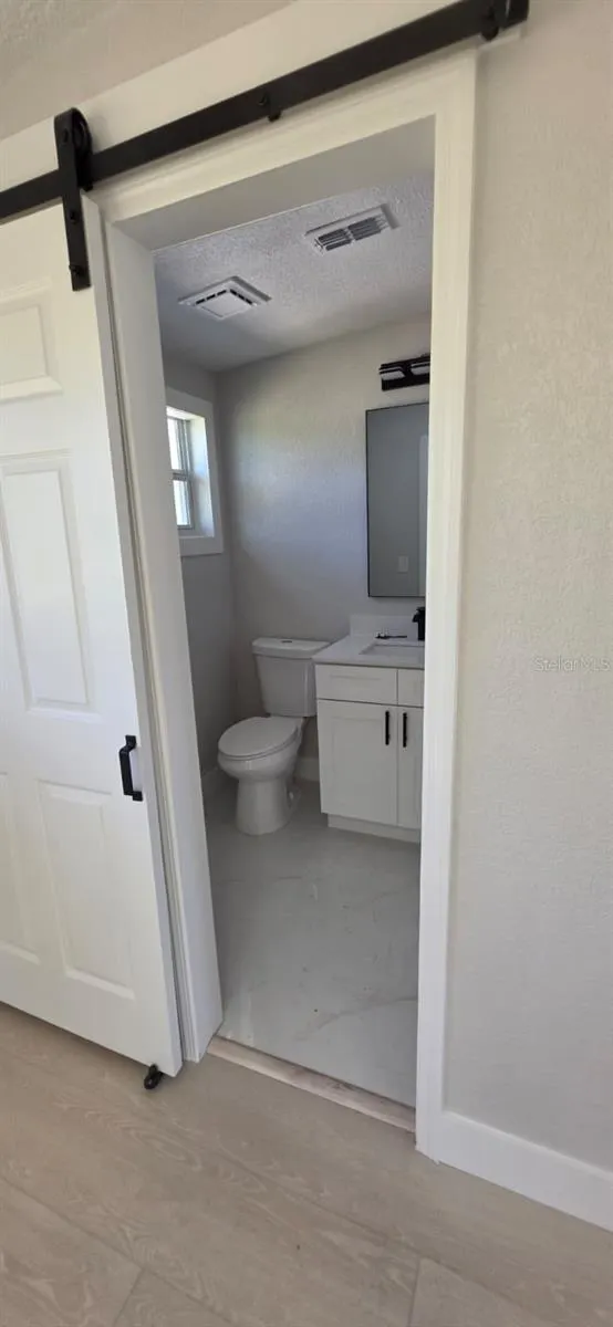 1709 WISHING WELL WAY
