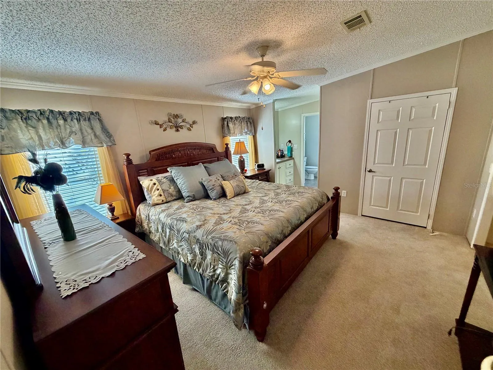 34012 AZALEA DR N