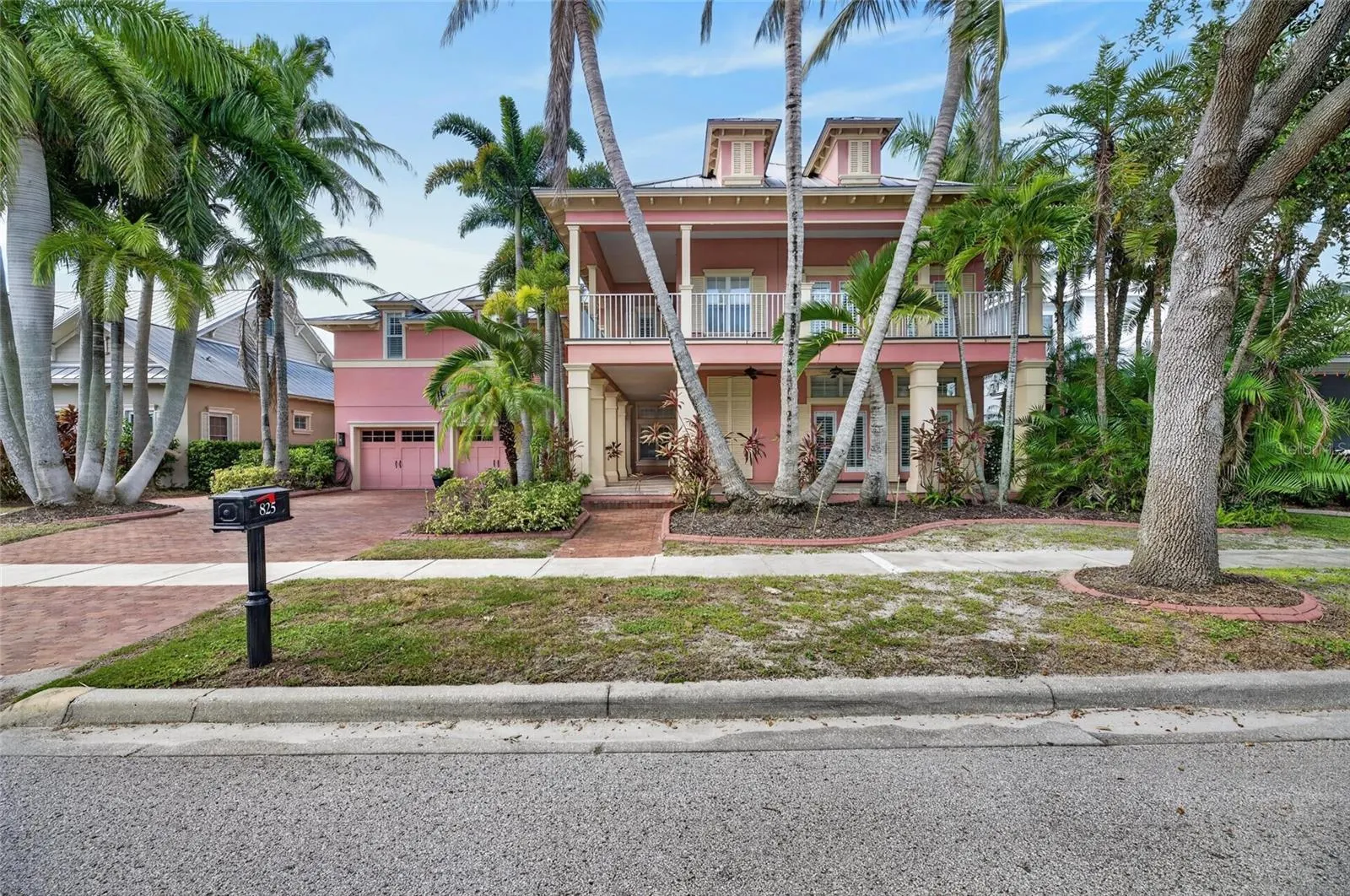 825 ISLEBAY DR