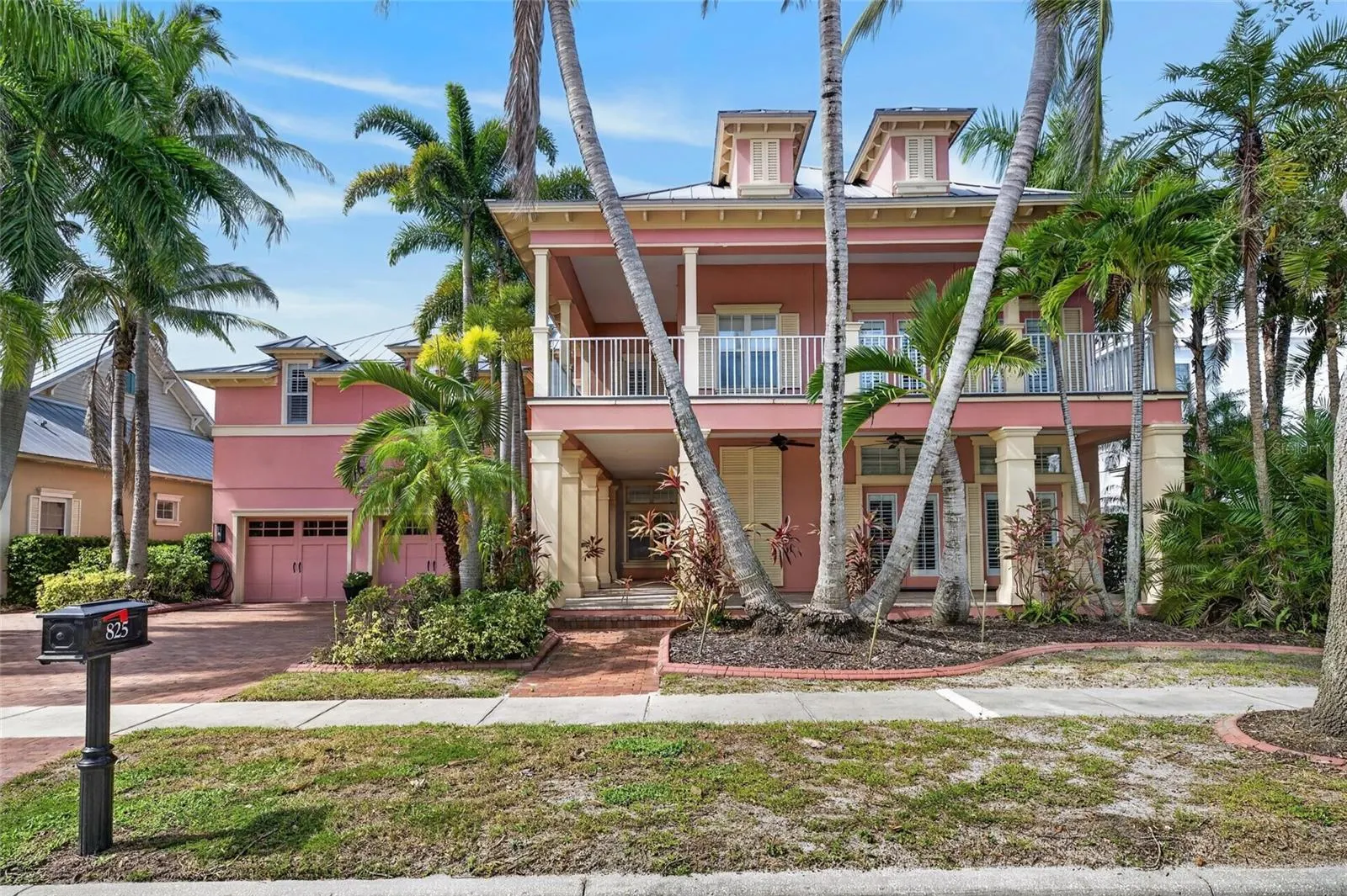 825 ISLEBAY DR