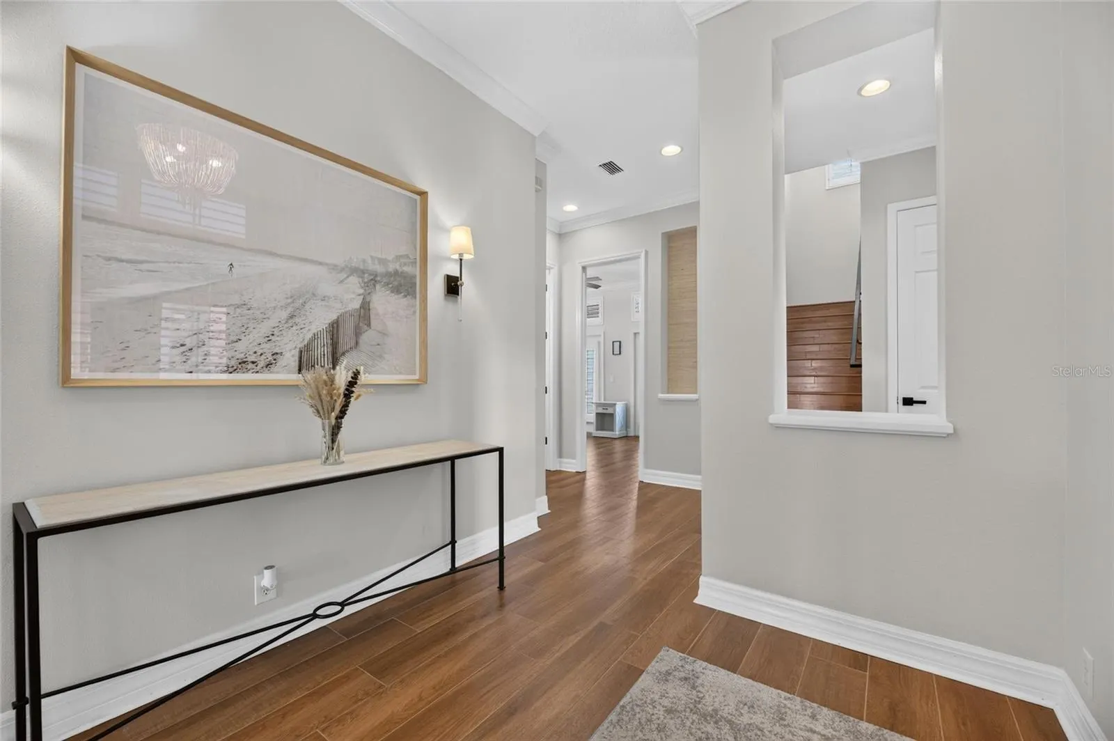 825 ISLEBAY DR