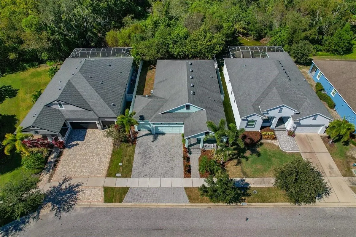5118 COASTAL SCENE DR
