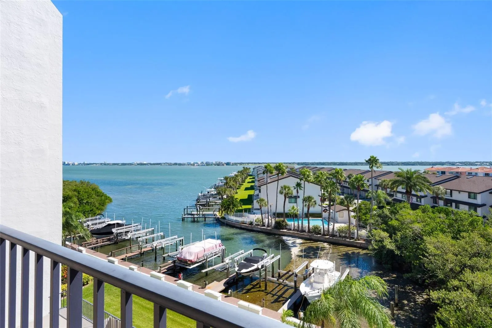 1581 GULF BLVD #403N #403N
