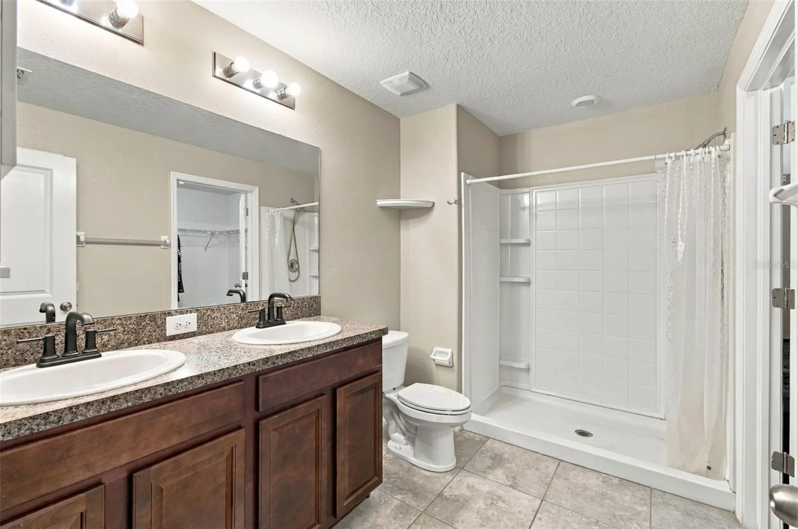 3808 KEARSNEY ABBEY CIR