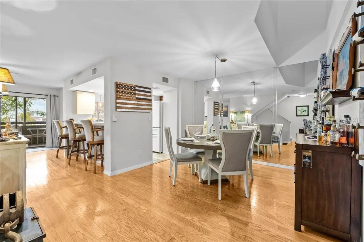 2392 HANOVER DR