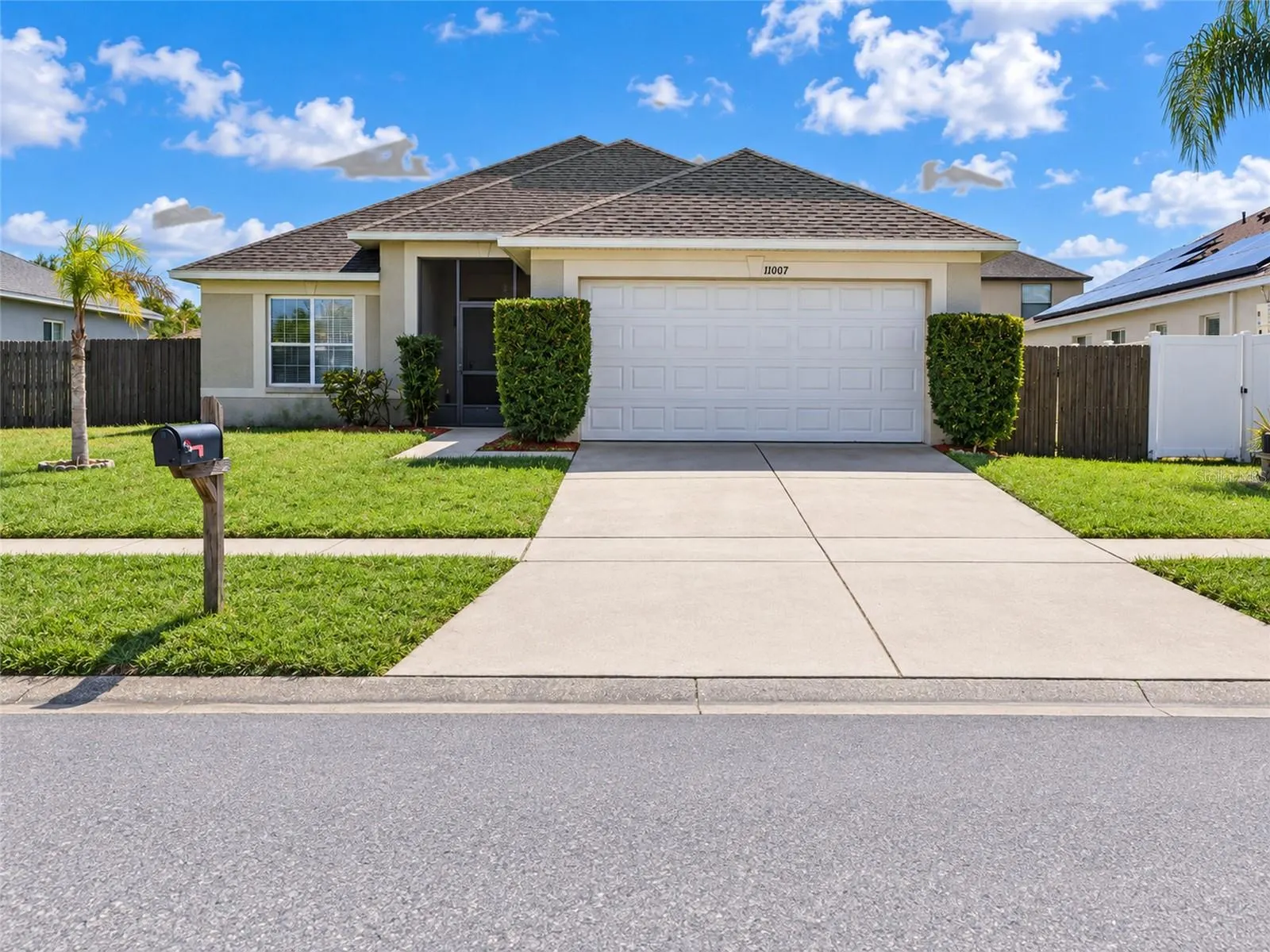 11007 WHITECAP DR