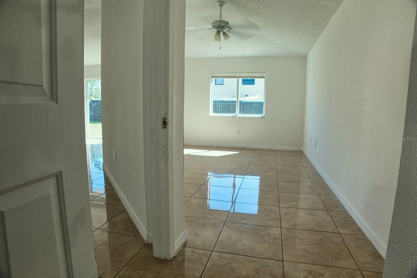 11007 WHITECAP DR