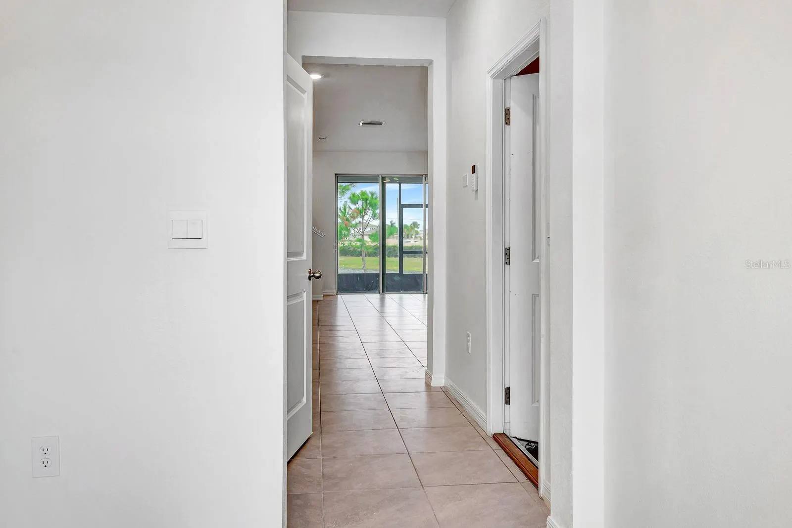136 MANGROVE SHADE CIR