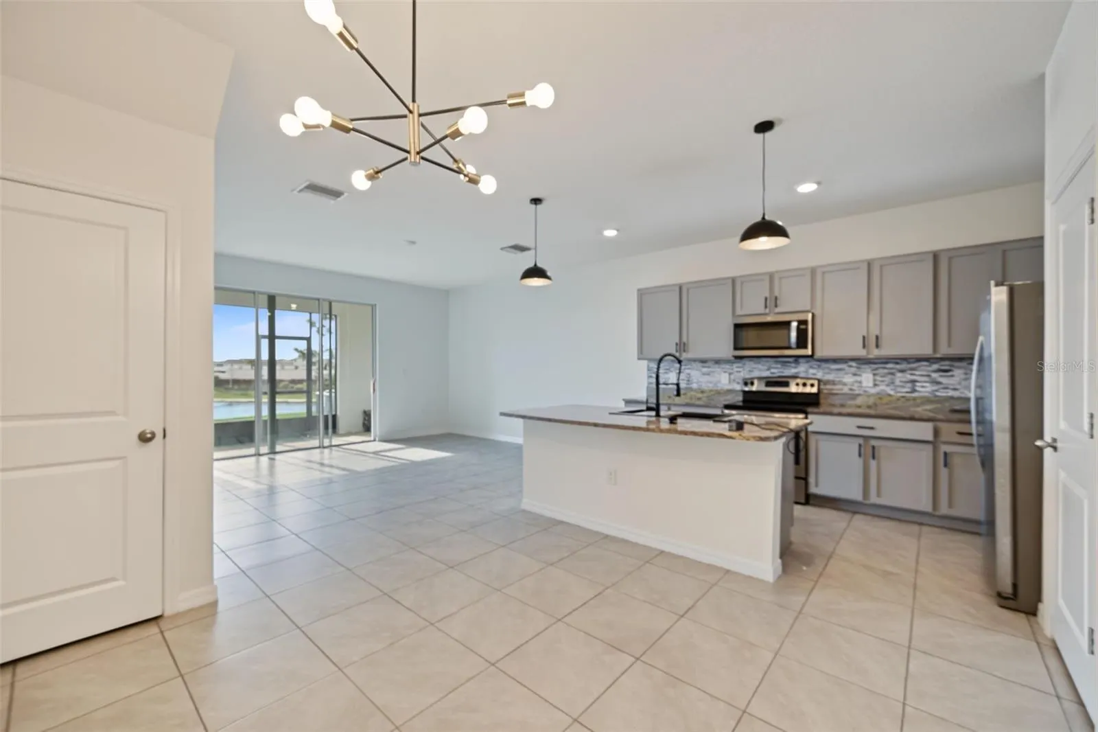 136 MANGROVE SHADE CIR
