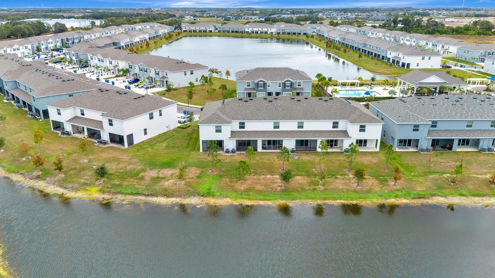 136 MANGROVE SHADE CIR