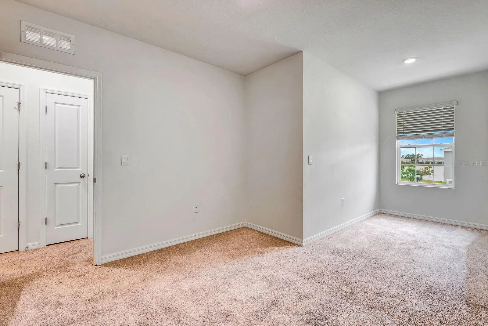 136 MANGROVE SHADE CIR