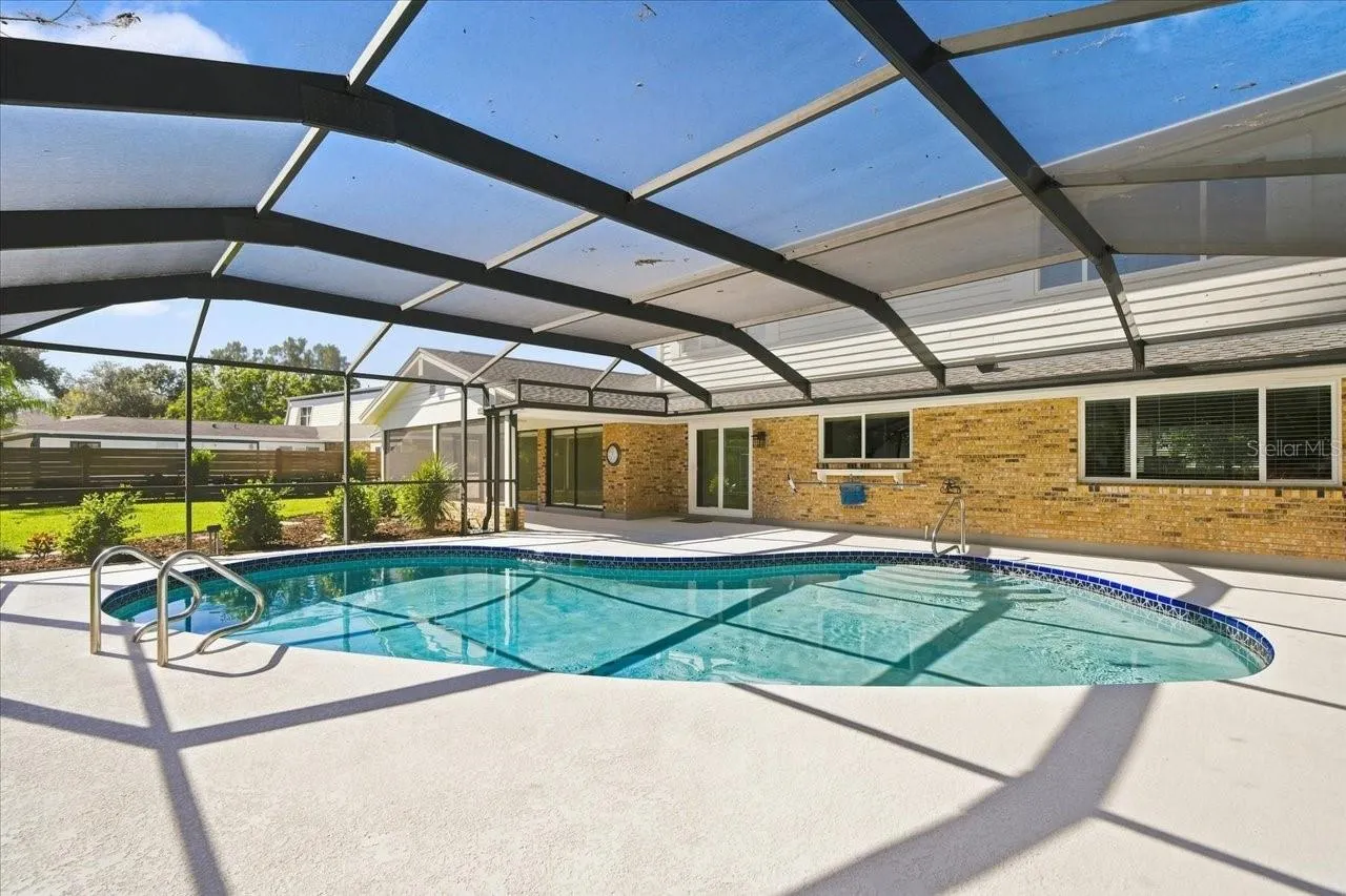 4110 CARROLLWOOD VILLAGE DR