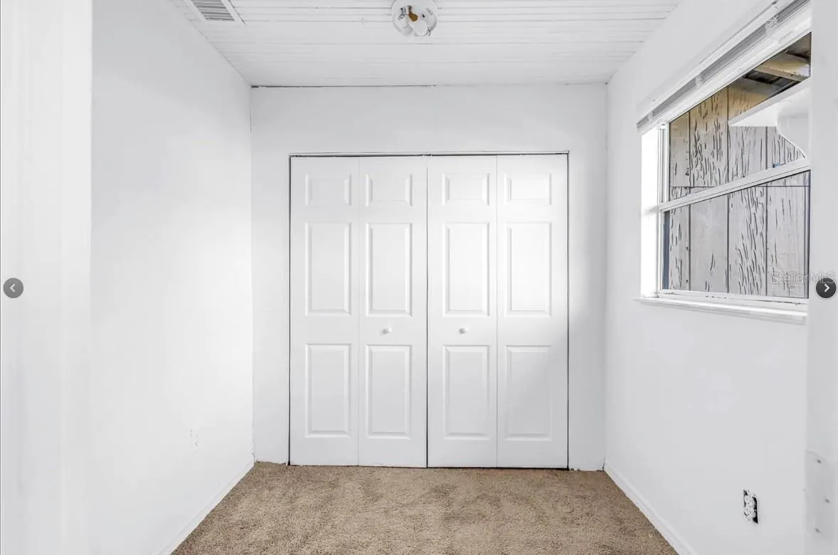 1010 GRANVILLE CT N