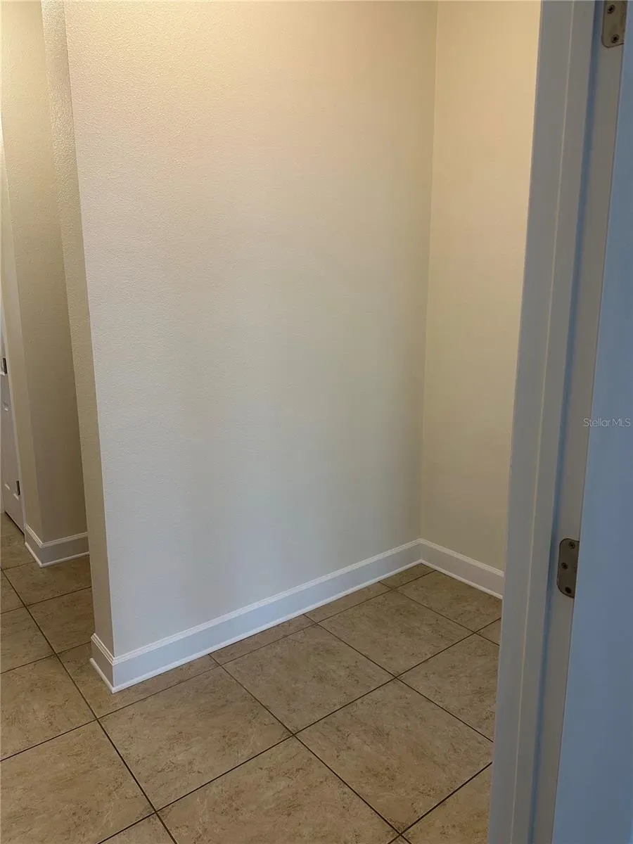 12907 BLISS LOOP