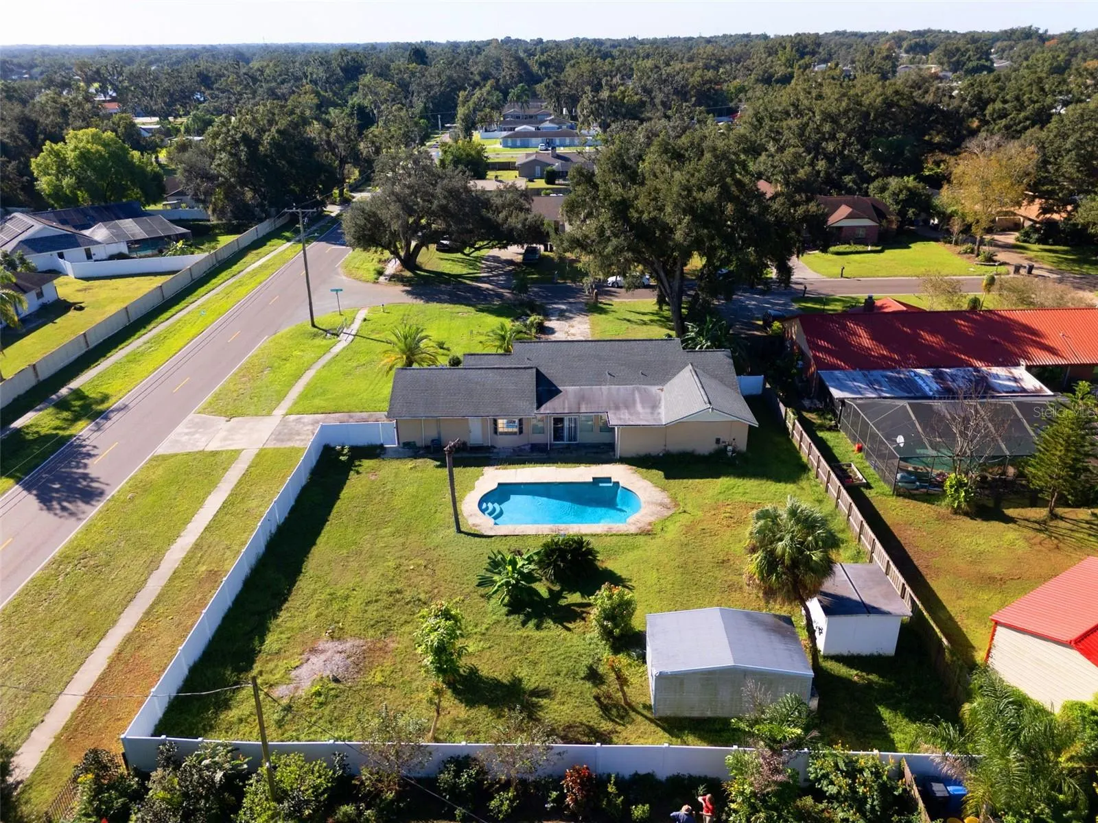 334 HOLLOWTREE DR