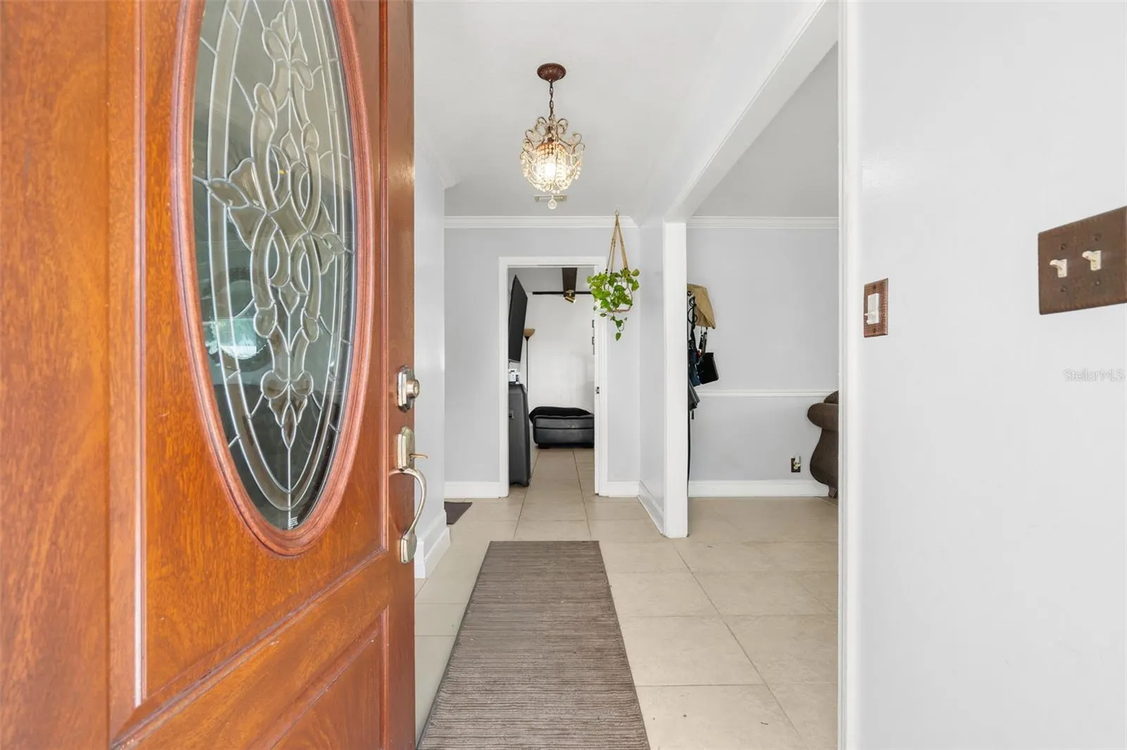 334 HOLLOWTREE DR