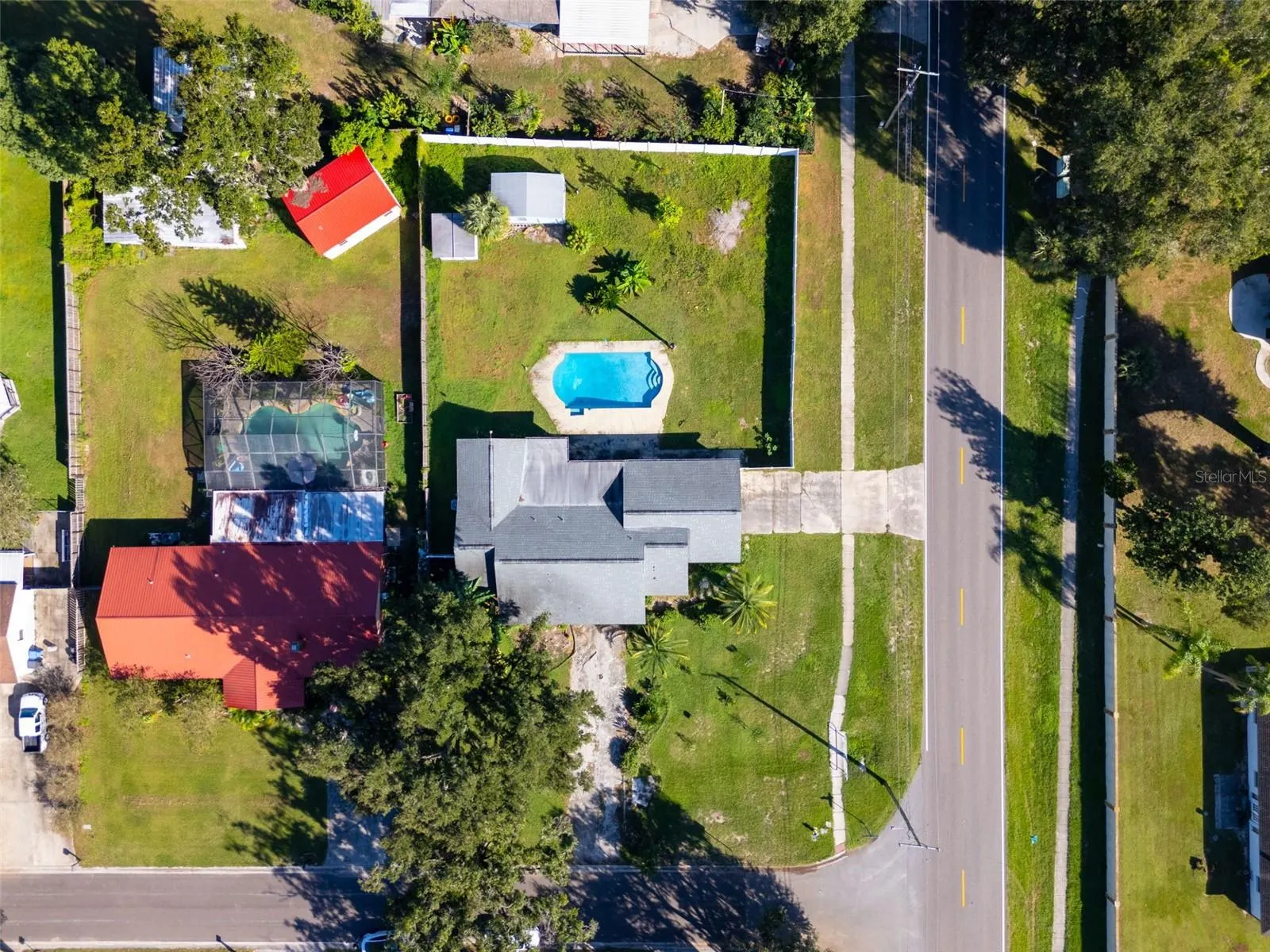 334 HOLLOWTREE DR