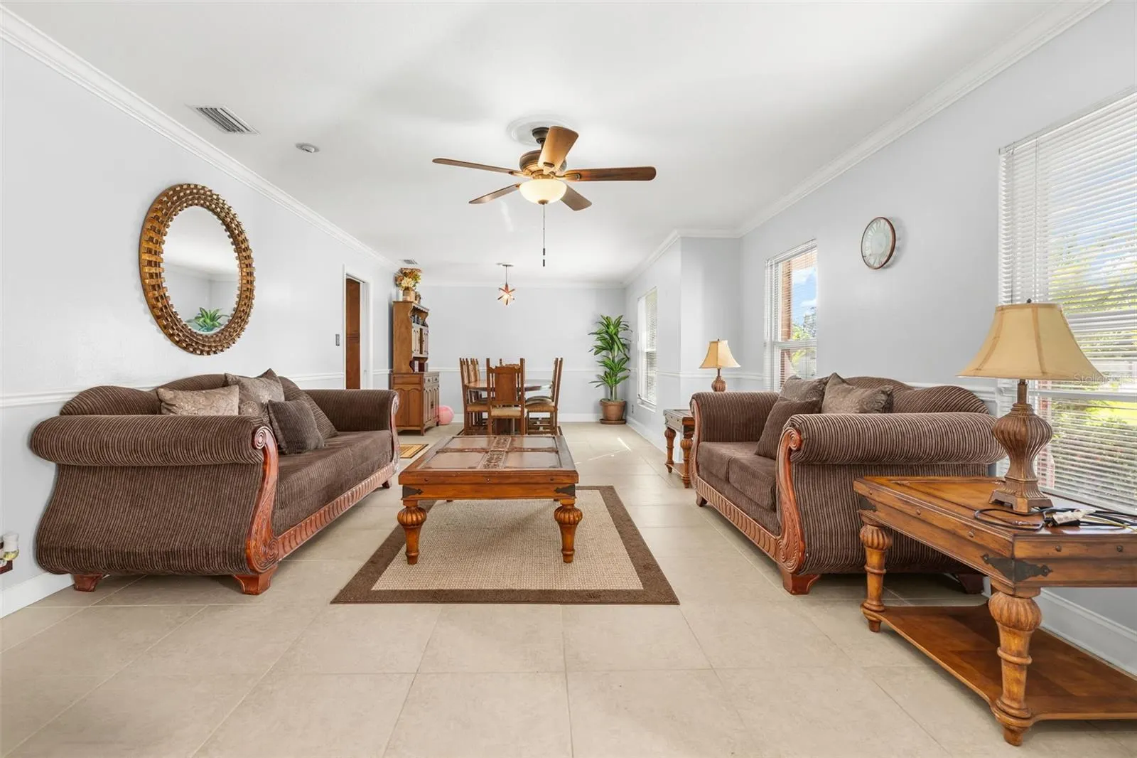 334 HOLLOWTREE DR