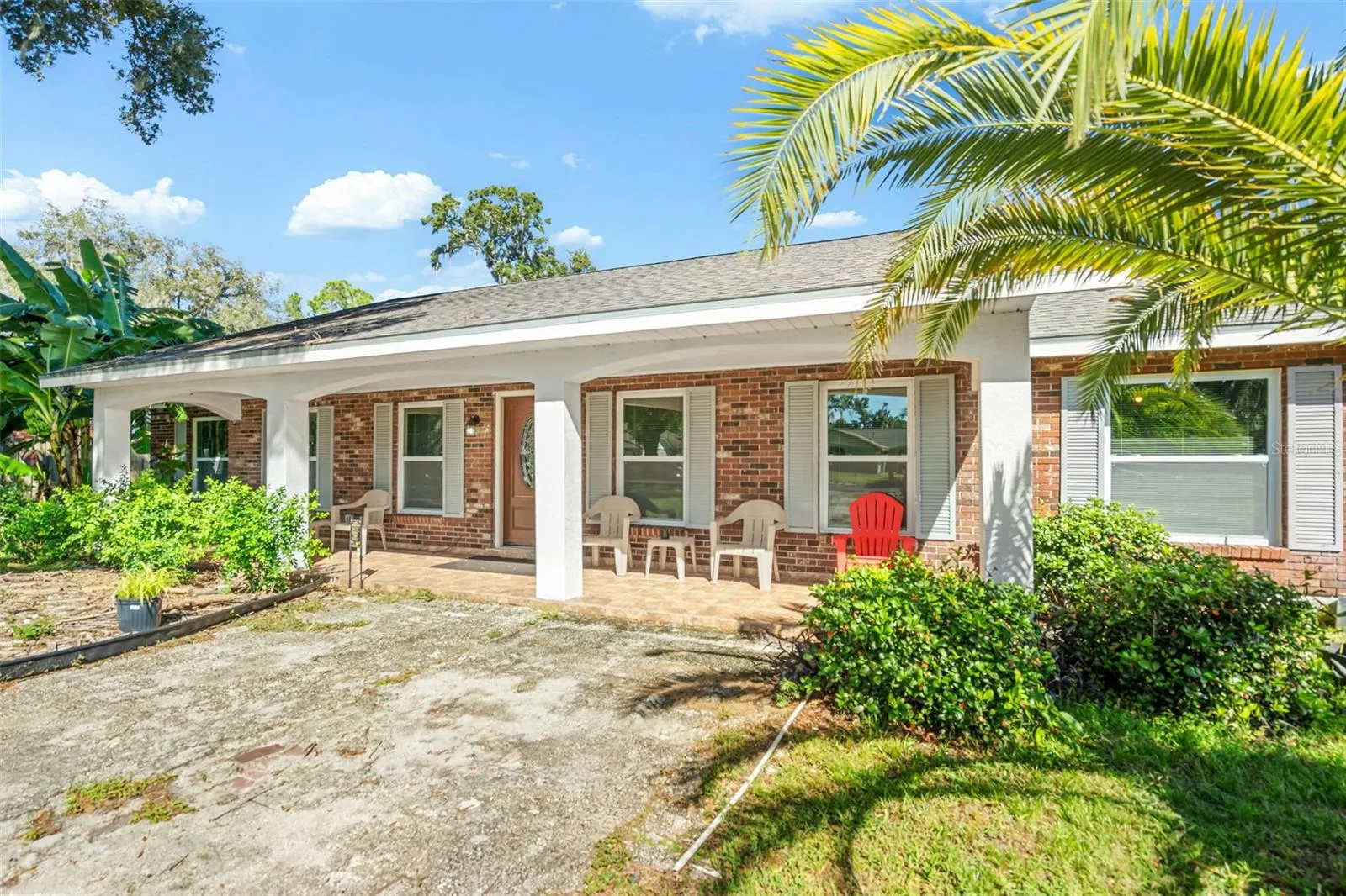 334 HOLLOWTREE DR