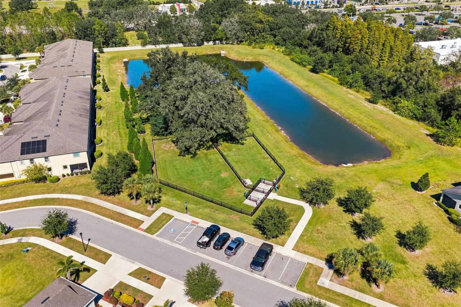 11417 BLUE WOODS DR