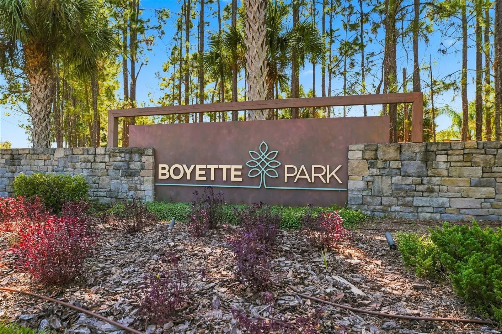 11417 BLUE WOODS DR