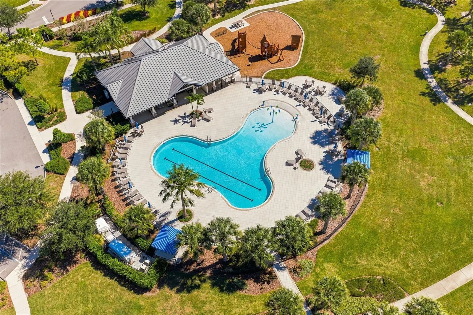 11417 BLUE WOODS DR