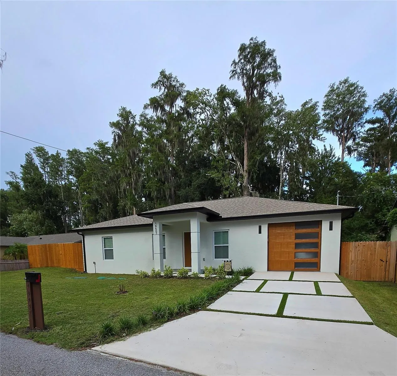 16407 LAKE BYRD DR