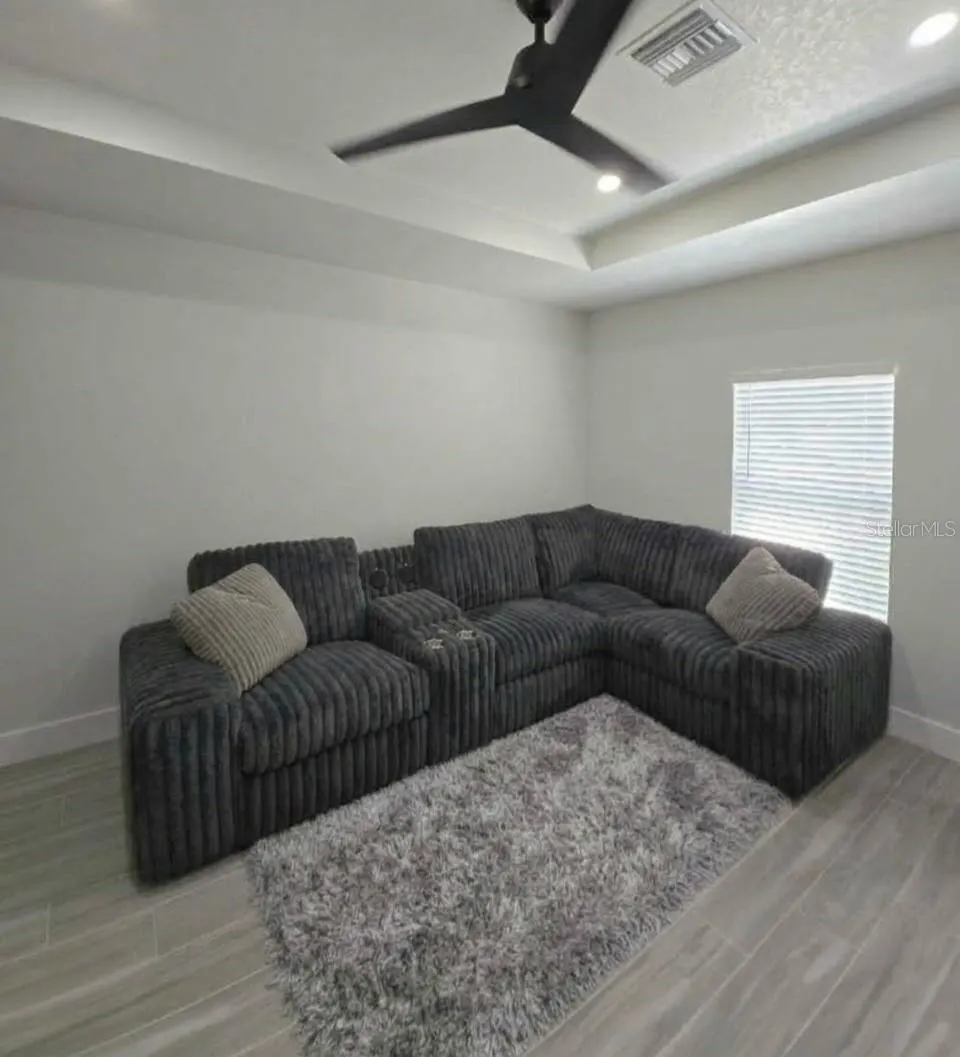 16407 LAKE BYRD DR