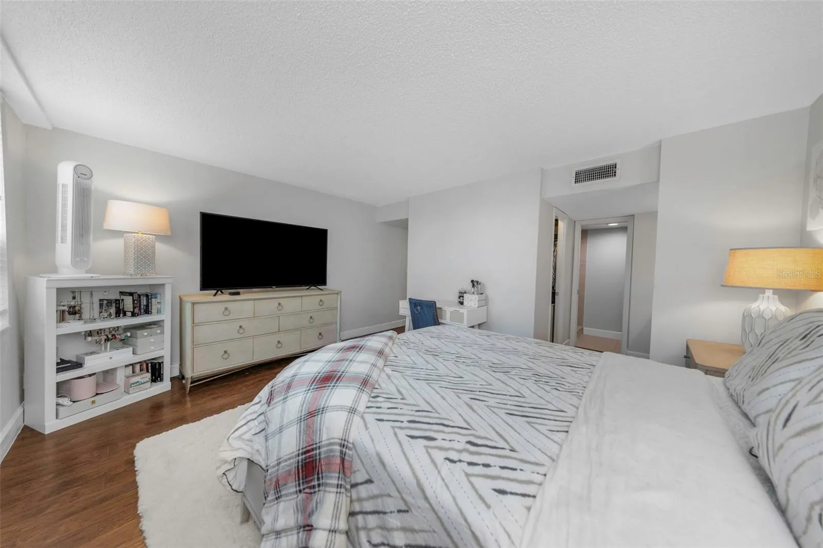 2614 COVE CAY DR #301 #301