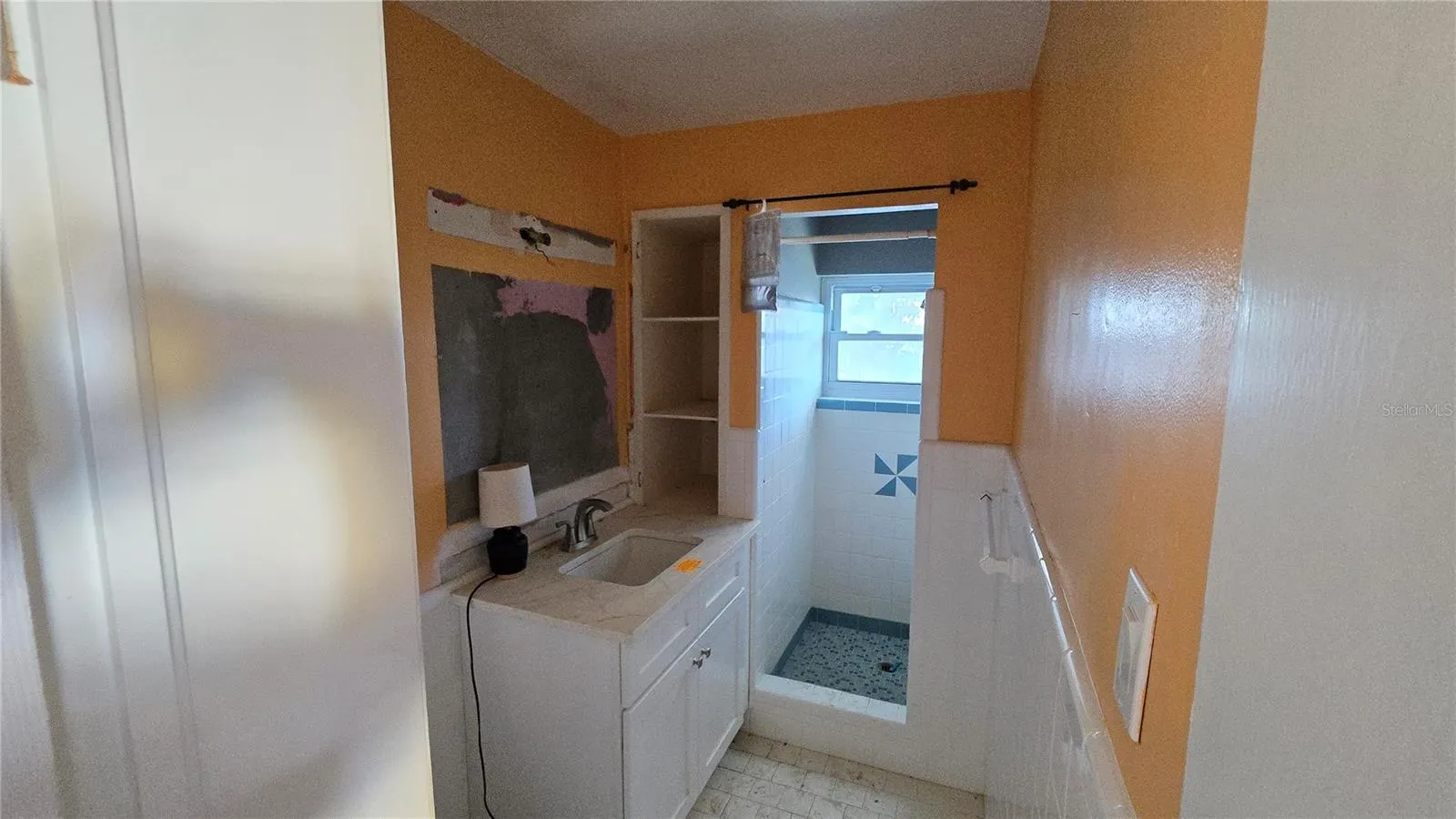 3529 BELLE VISTA DR E