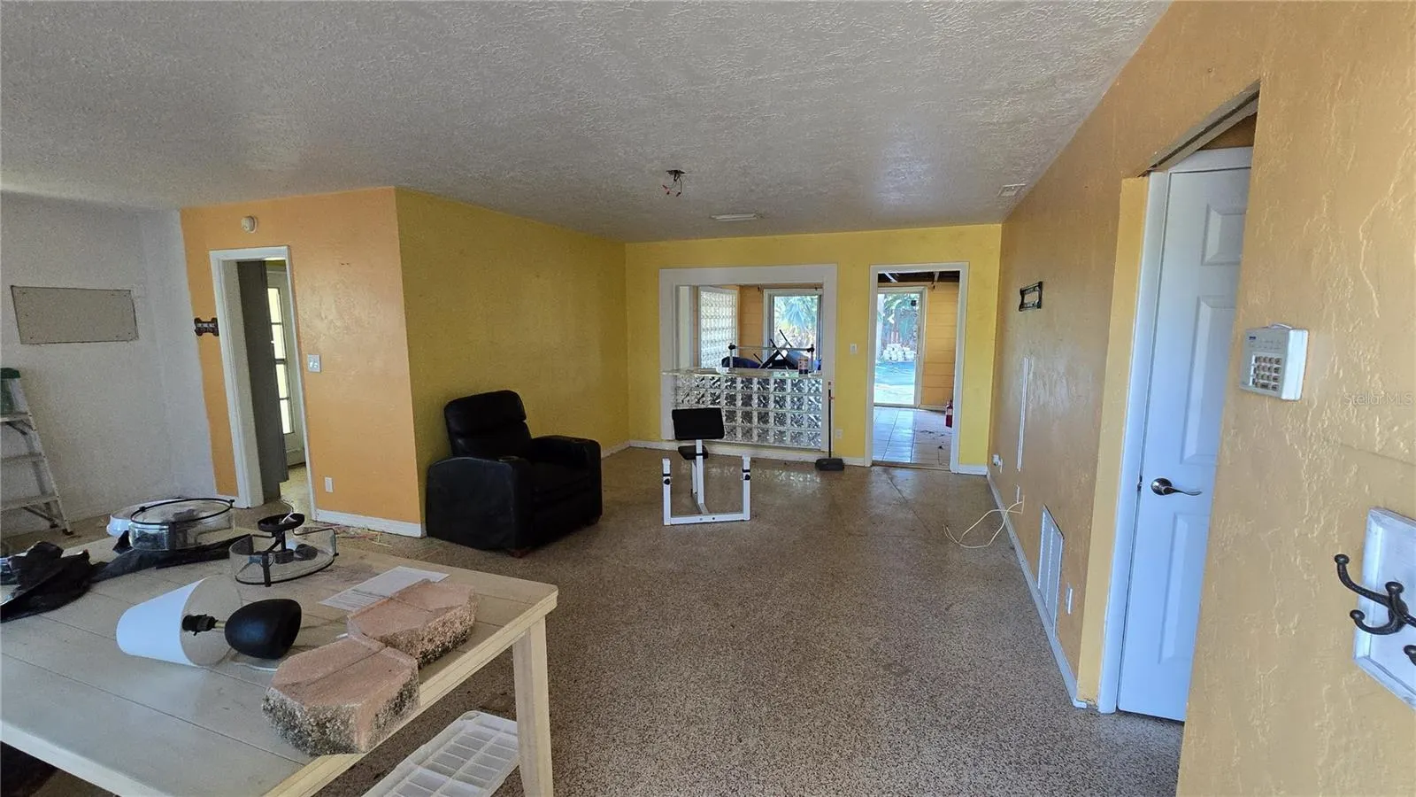 3529 BELLE VISTA DR E