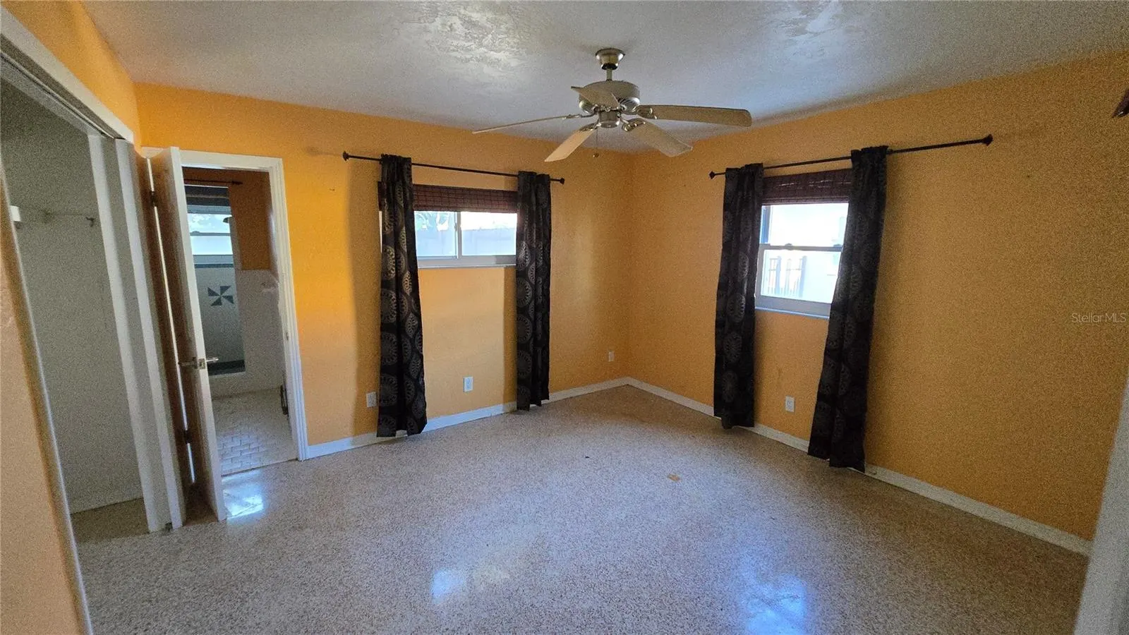 3529 BELLE VISTA DR E