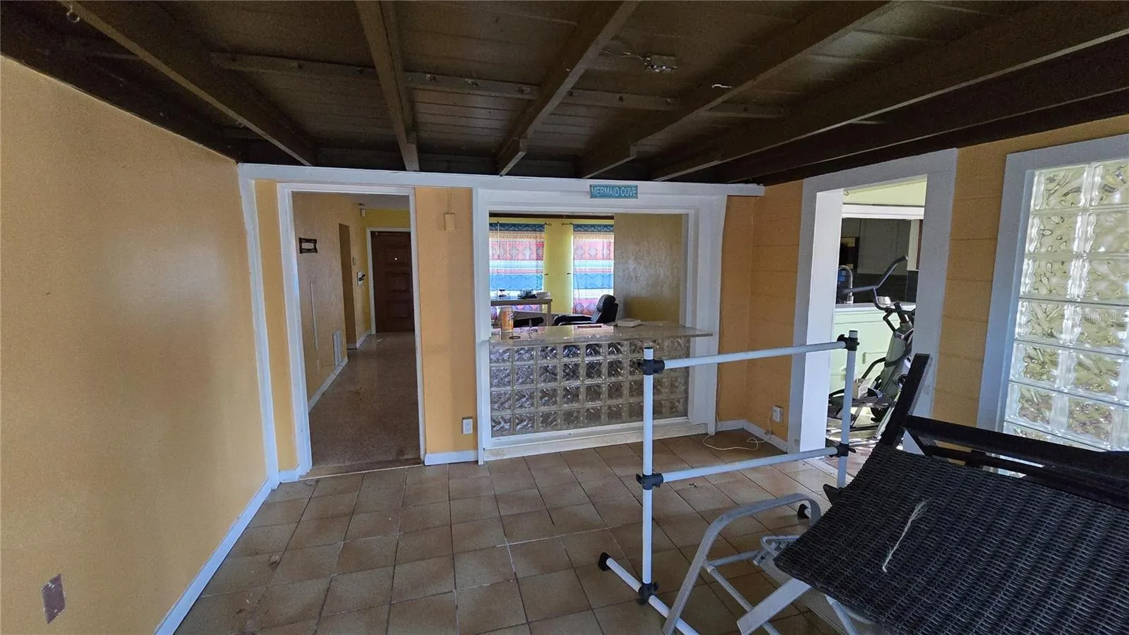 3529 BELLE VISTA DR E