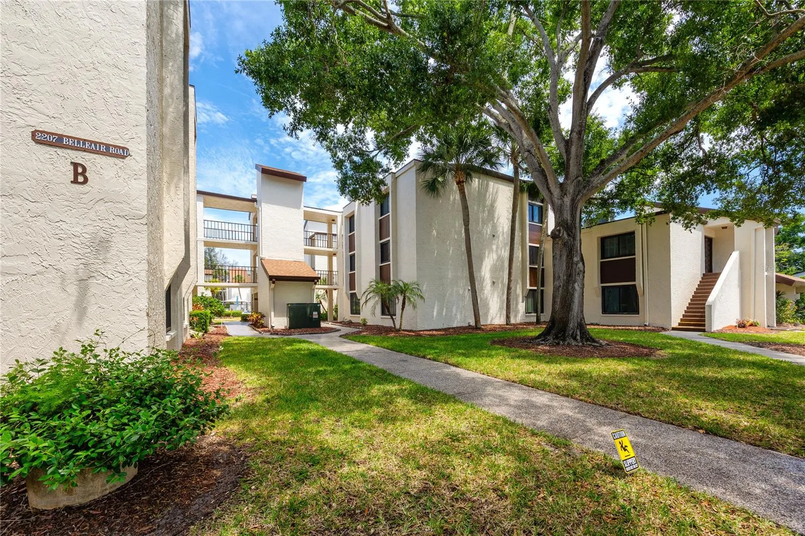 2207 BELLEAIR RD #B30 #B30