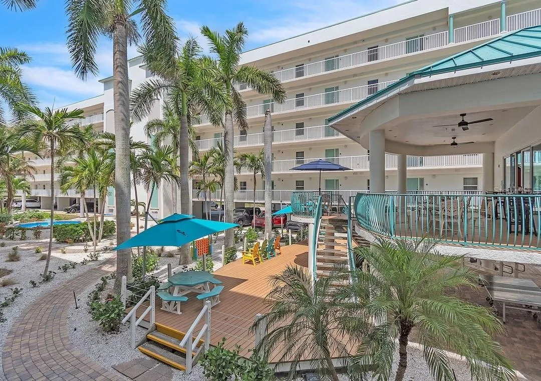 12000 GULF BLVD #403S #403S