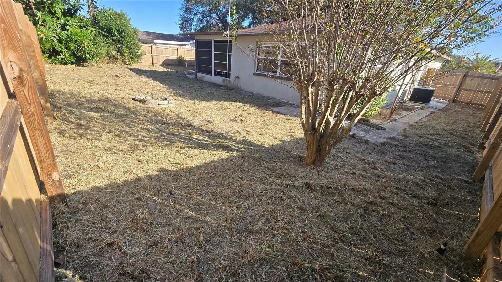 6123 MOOG RD