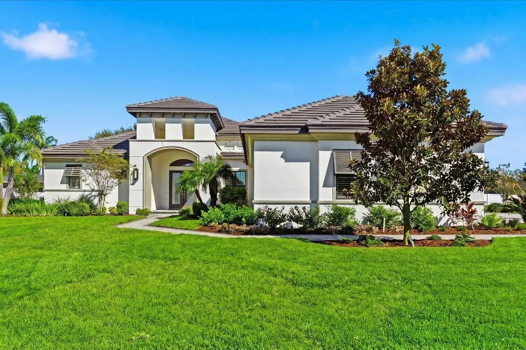 4462 EMERALD PALMS LN
