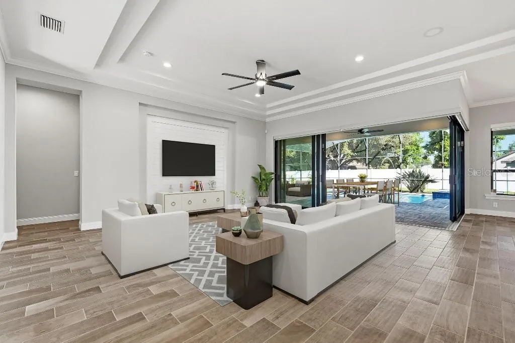4462 EMERALD PALMS LN