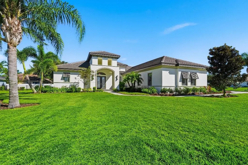 4462 EMERALD PALMS LN