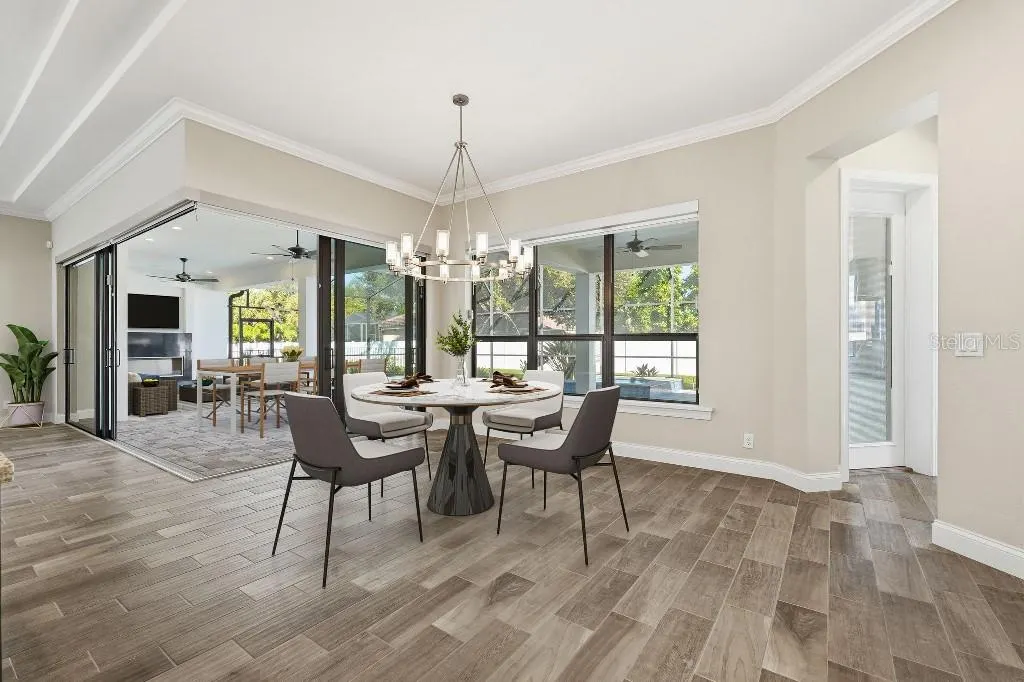 4462 EMERALD PALMS LN